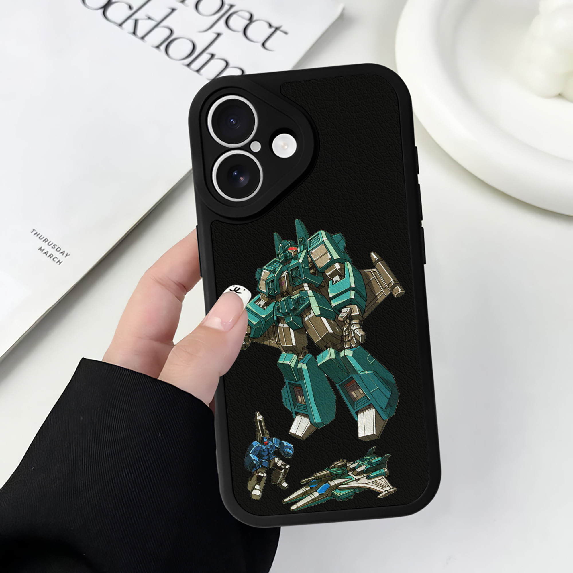 （画像用）  【iPhone 16シリーズ対応】シリコンスマホケース（レザー調） 材質：シリコン